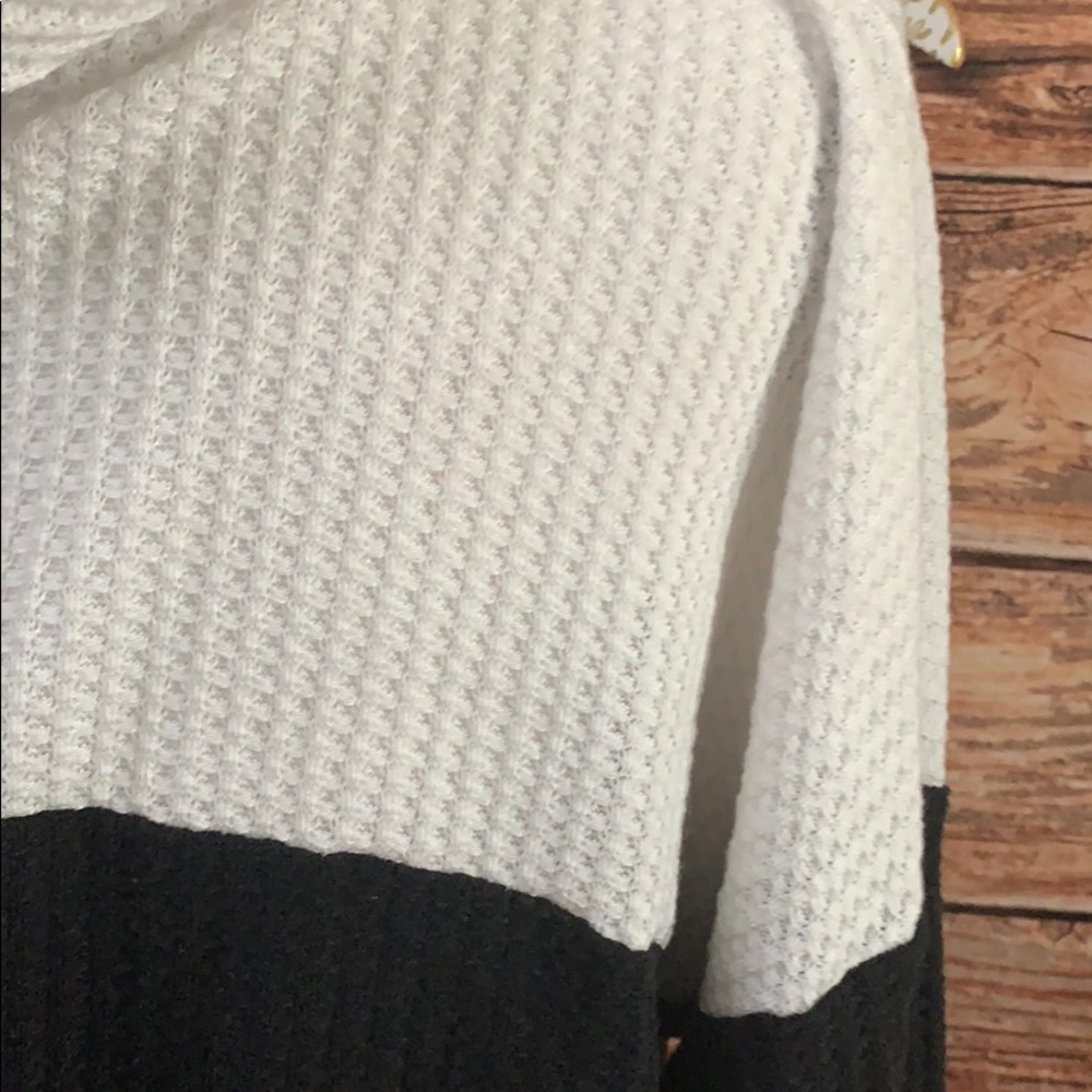 Boutique Multi Colored Pullover - image 4